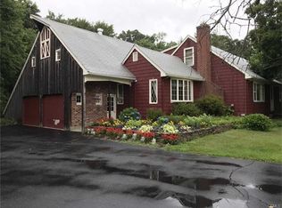 16 Brookfield Dr, Shelton, CT 06484