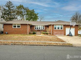 28 Clark Ave, Edison, NJ 08817