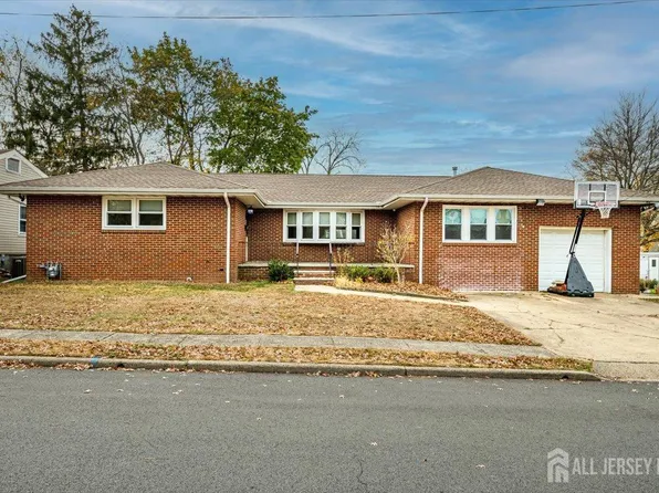 28 Clark Ave, Edison, NJ 08817