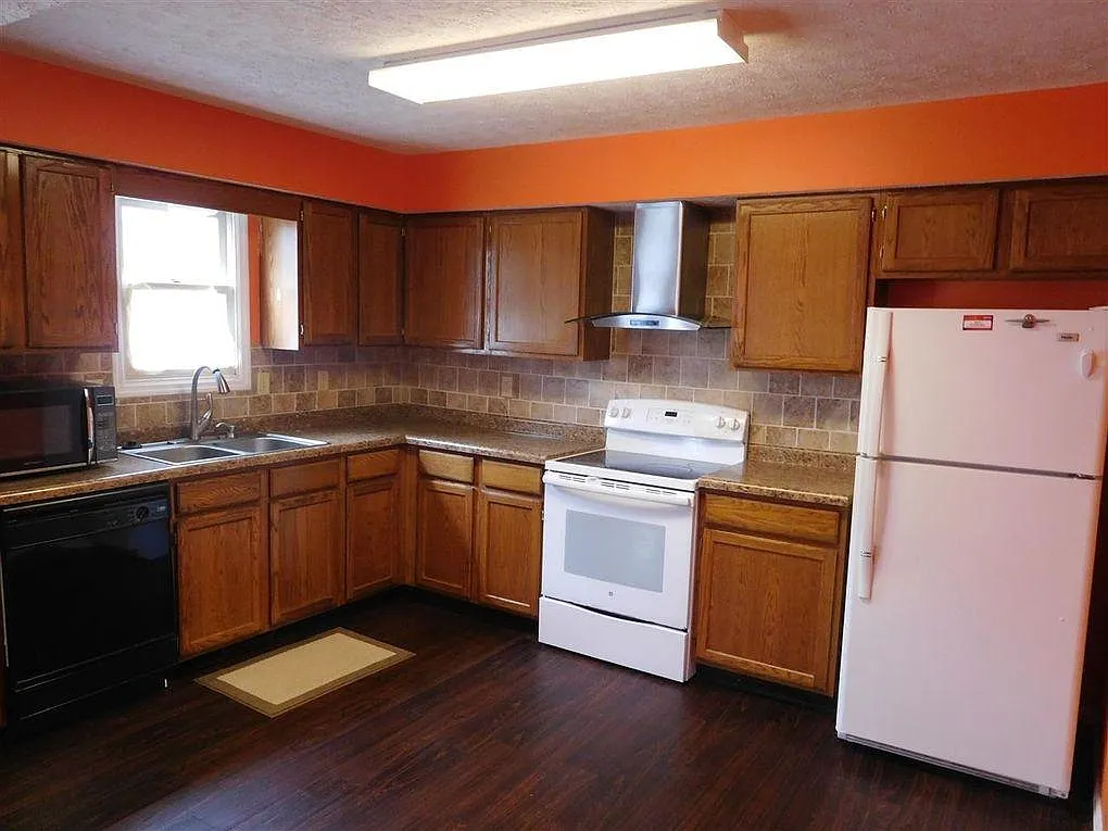 3 bed, 1520 sqft, $1,590 — Photo 3