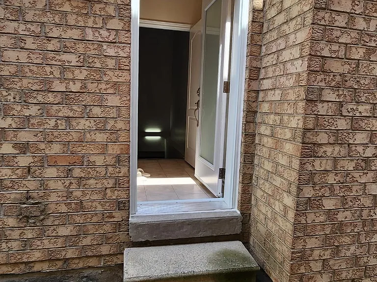 282 Forest Run Blvd #BASEMENT — Photo 3