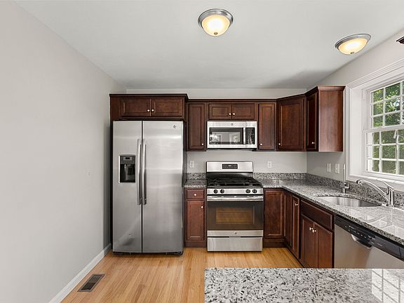 5th image of 59 Windham Road #D