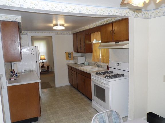 5th image of 3317 Summerdale Ave
