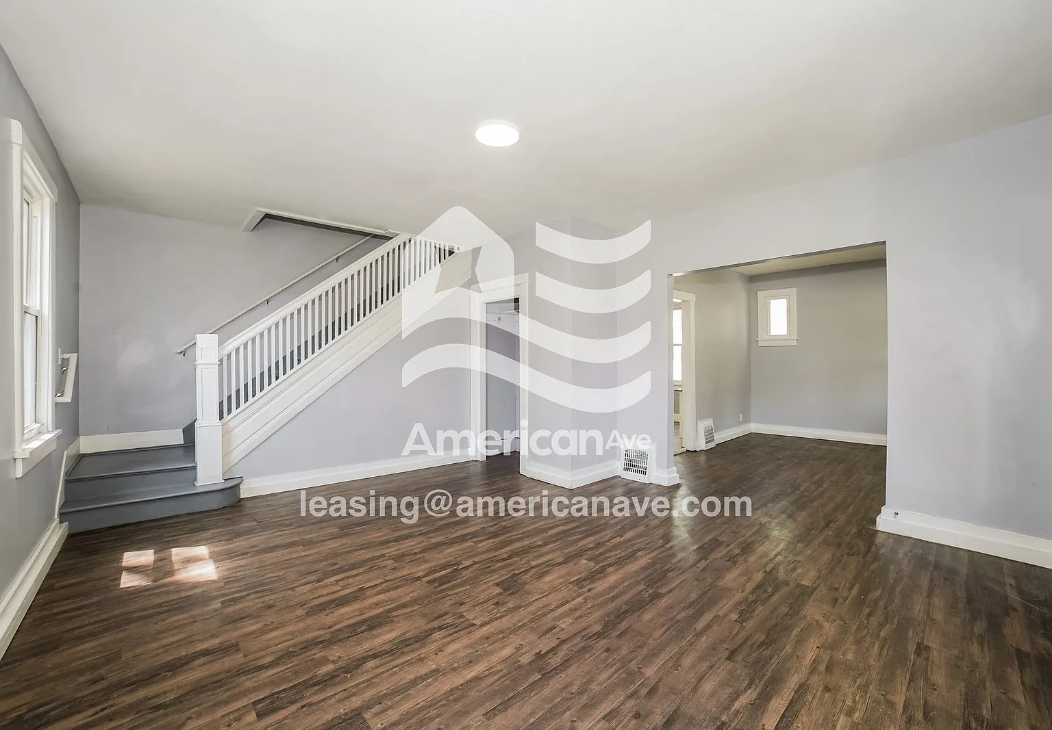 3 bed, 1.0 bath, 1371 sqft, $897 — Photo 3