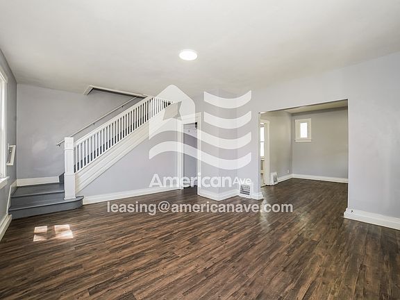 1430008_003_living_room_13752408.jpg