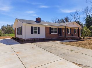 527 Wilson Farm Rd, Gastonia, NC 28056