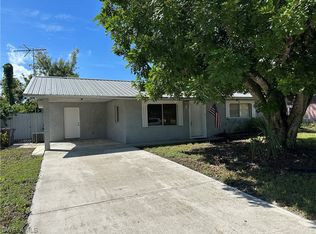 4315 Douglas Ln, Lehigh Acres, FL 33976