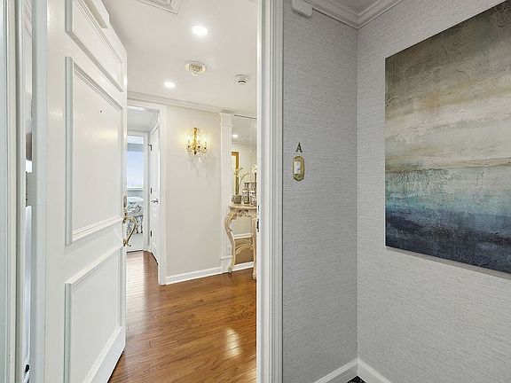 Entry into hallway