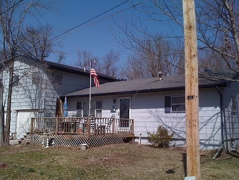 1st image of 416 W Krekel St