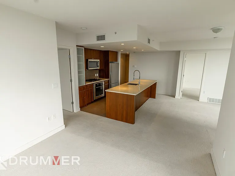 1118 12th Ave SW #1706 — Photo 27