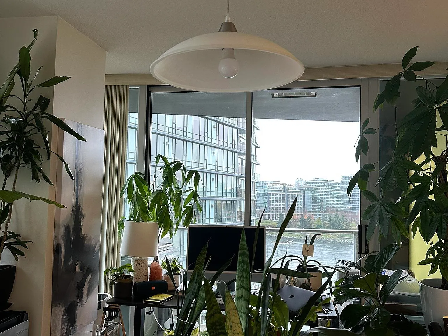 2 bed, 925 sqft, $3,700 — Photo 4