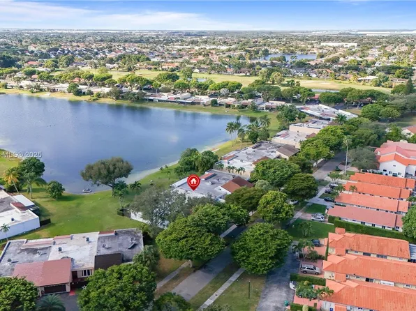 7320 Coldstream Dr, Miami Gardens, FL 33015