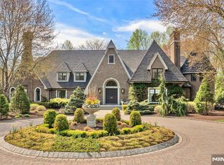 14 Eckert Farm Rd, Saddle River, NJ 07458
