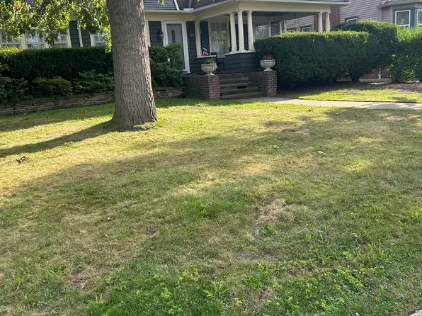 13473 Clifton Blvd, Lakewood, OH 44107