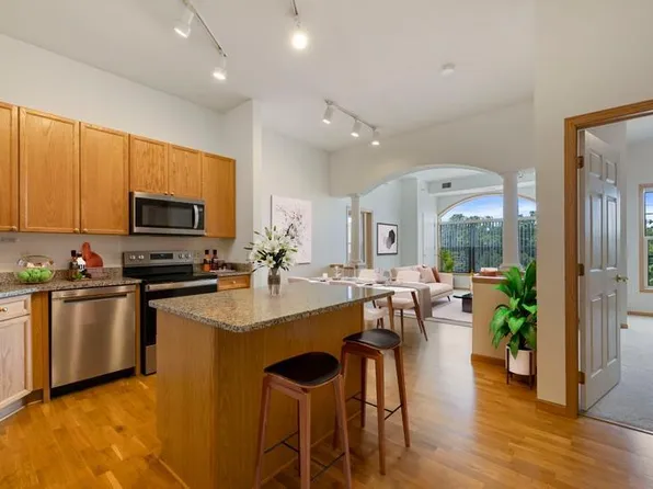 1800 Graham Ave Unit 421, Saint Paul, MN 55116
