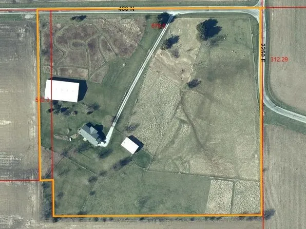 2249 E County Road 400n, Oakland, IL 61943