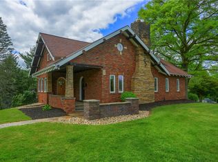 2011 Ridge Road Ext, Ambridge, PA 15003