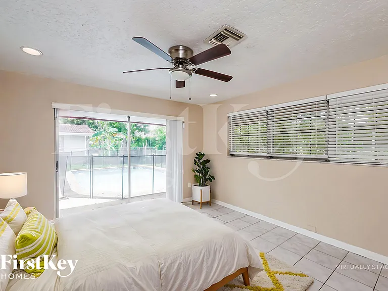 7518 NW 42nd Dr — Photo 12