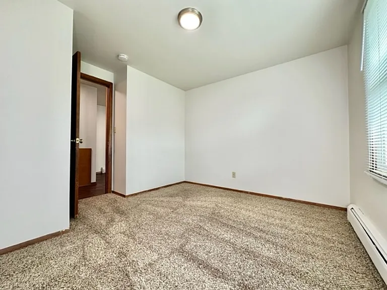 1012 Lime Kiln Rd — Photo 11