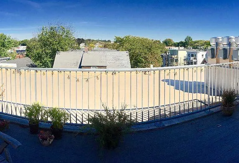 Cameron Ave — Photo 13