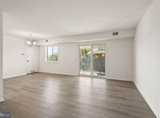 6230 Edsall Rd UNIT 404, Alexandria, VA 22312