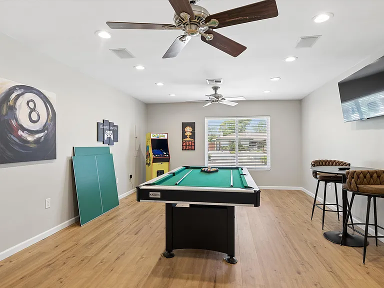9023 W Patrick Ln — Photo 37