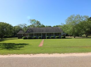 110 Harvest Ln, Monroeville, AL 36460