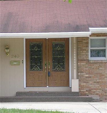 3rd image of 240 Heritage Ln