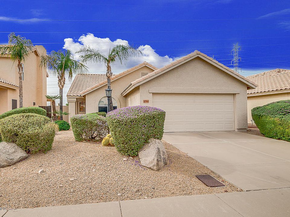 1st image of 11964 N 111th Way