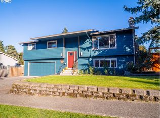 2048 SE Elliott Pl, Gresham, OR 97080