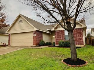 2941 Saint David Dr, Dallas, TX 75233