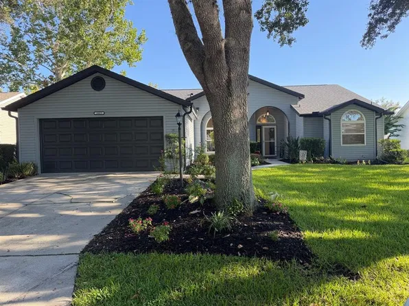 26029 OAKMOUNT DRIVE, LEESBURG, FL 34748