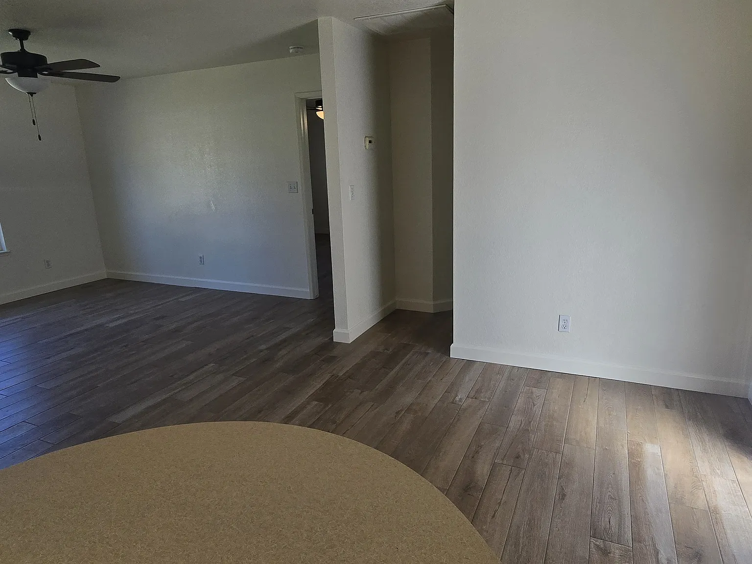 1 bed, 850 sqft, $1,325 — Photo 2