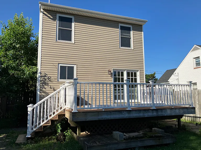 8437 Bedford Rd — Photo 13