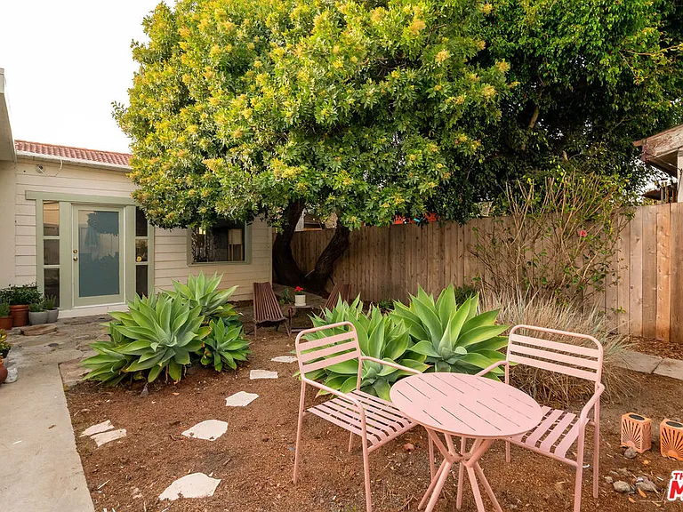 818 Palms Blvd — Photo 56