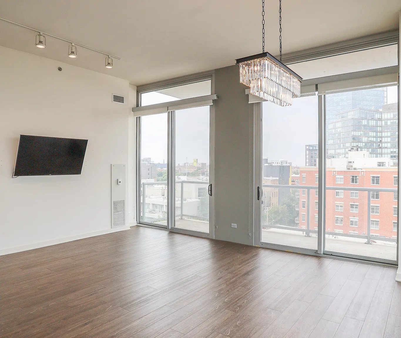 2 bed, $3,645 — Photo 3