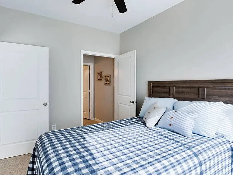 Circle Pines, MN Lexington Lofts | Sedona | Bedroom