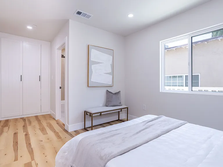 17905 Bullock St — Photo 19