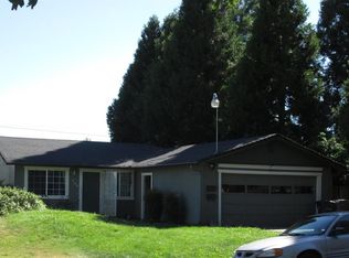709 NW D St, Grants Pass, OR 97526