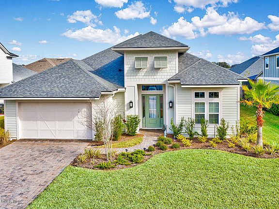 4th image of 96059 Ocean Breeze Dr