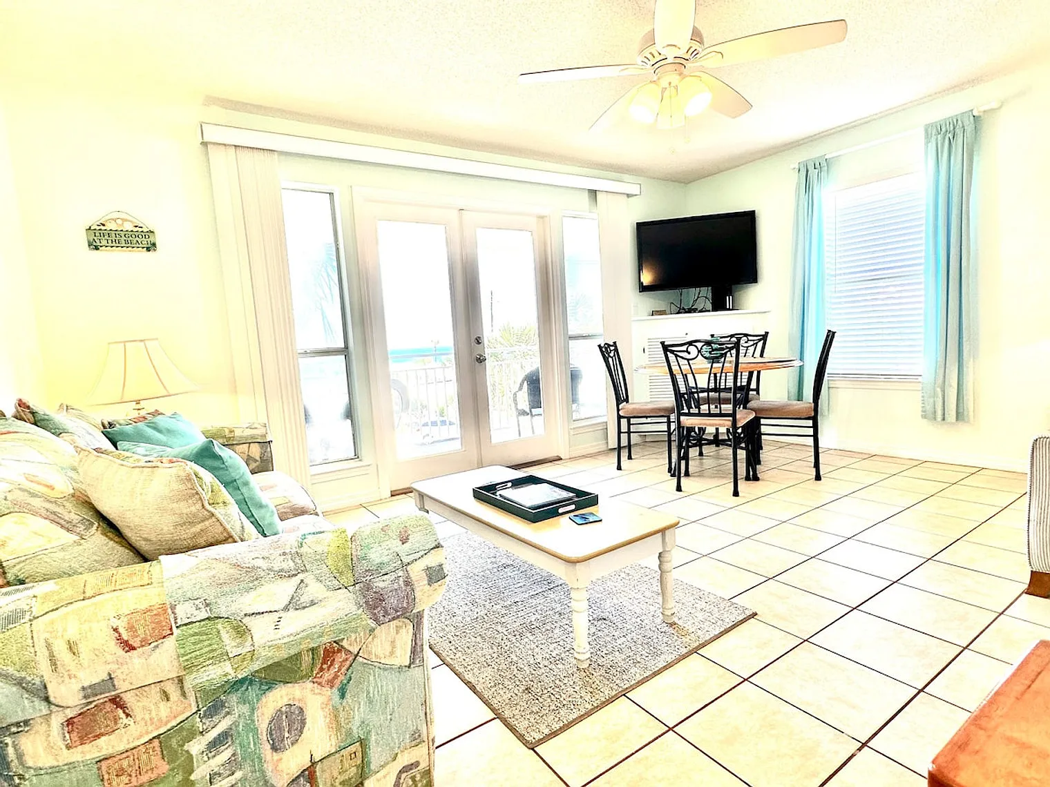 1 bed, 1.0 bath, 645 sqft, $2,048 — Photo 3