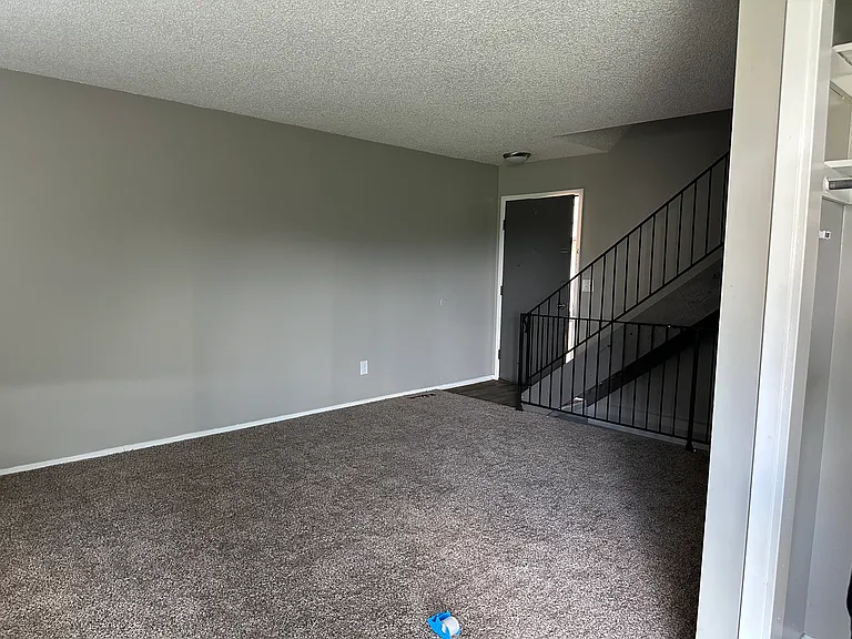 2363 S White Oak Dr — Photo 13