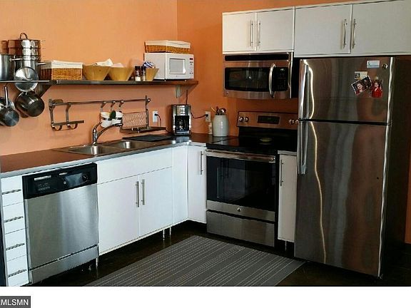 3rd image of 500 Robert St Unit 707