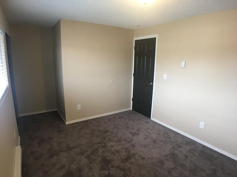 205 21st Pl SE #A — Photo 23