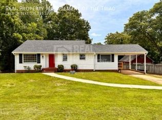 137 Lindbergh St, Winston Salem, NC 27104
