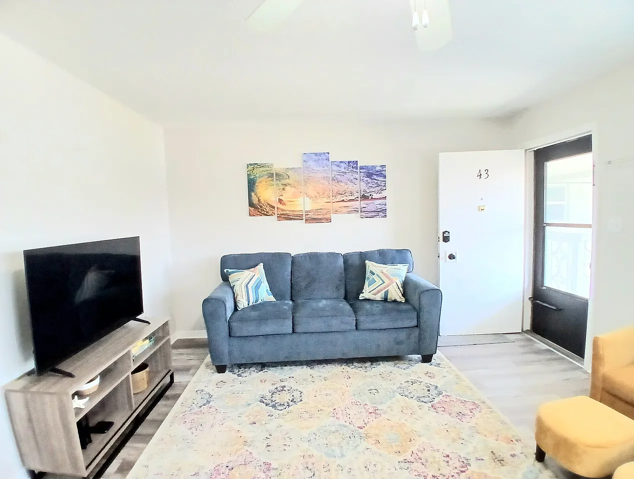 2 bed, 825 sqft, $1,750 — Photo 3