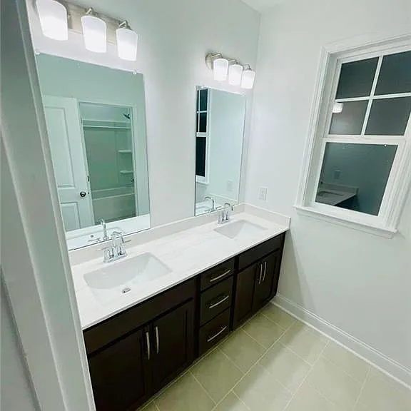 3462 Burkston Pl — Photo 53