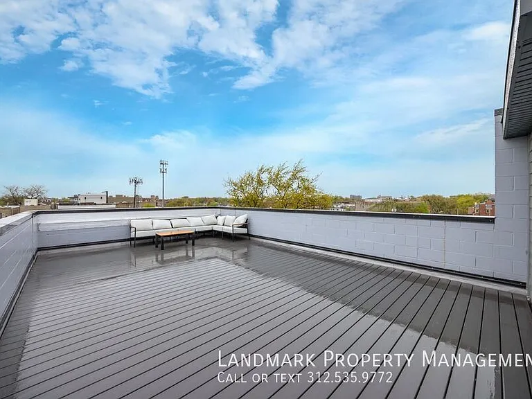1545 N Artesian Ave #3 — Photo 19