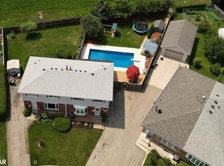 125 Alicewood Ct, Toronto, ON M9V3Y1