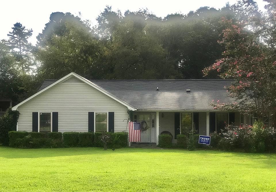 1st image of 149 Evergreen Dr